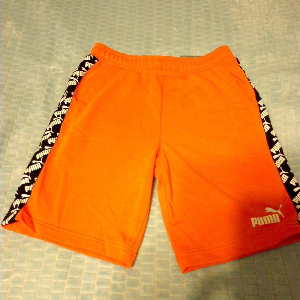 New Puma Bubble Gum Active Shorts Size M
